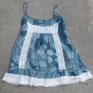 BCBGMaxAzria crochet trim silk camisole tank teal blue green white small